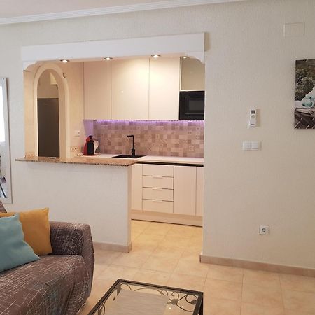 Apartamento Montegolf Con Terraza Privada Los Dolses Luaran gambar