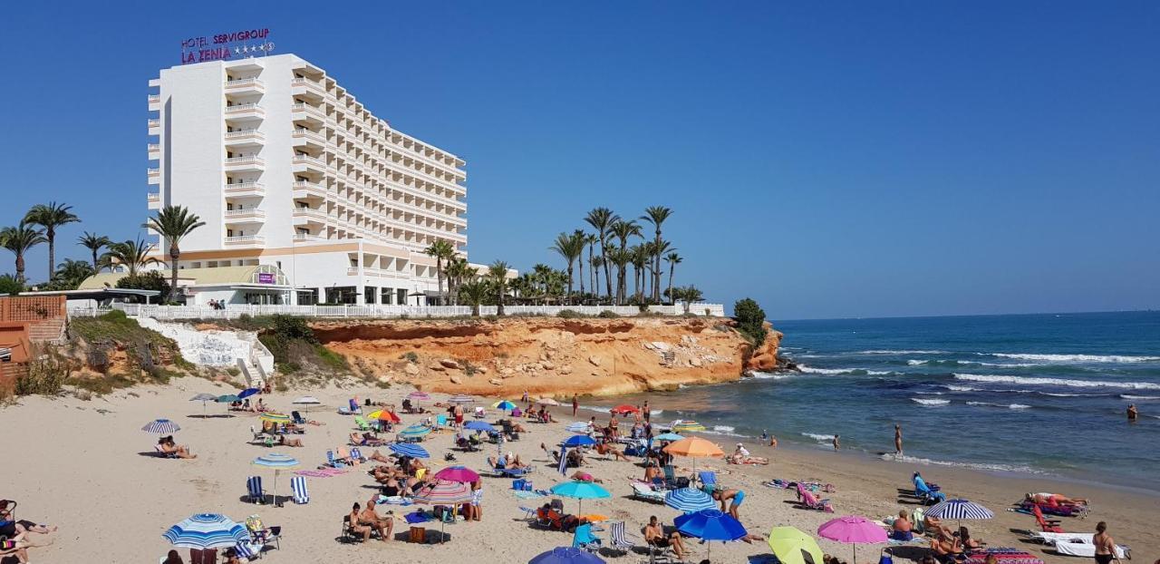 Apartamento Montegolf Con Terraza Privada Los Dolses Luaran gambar