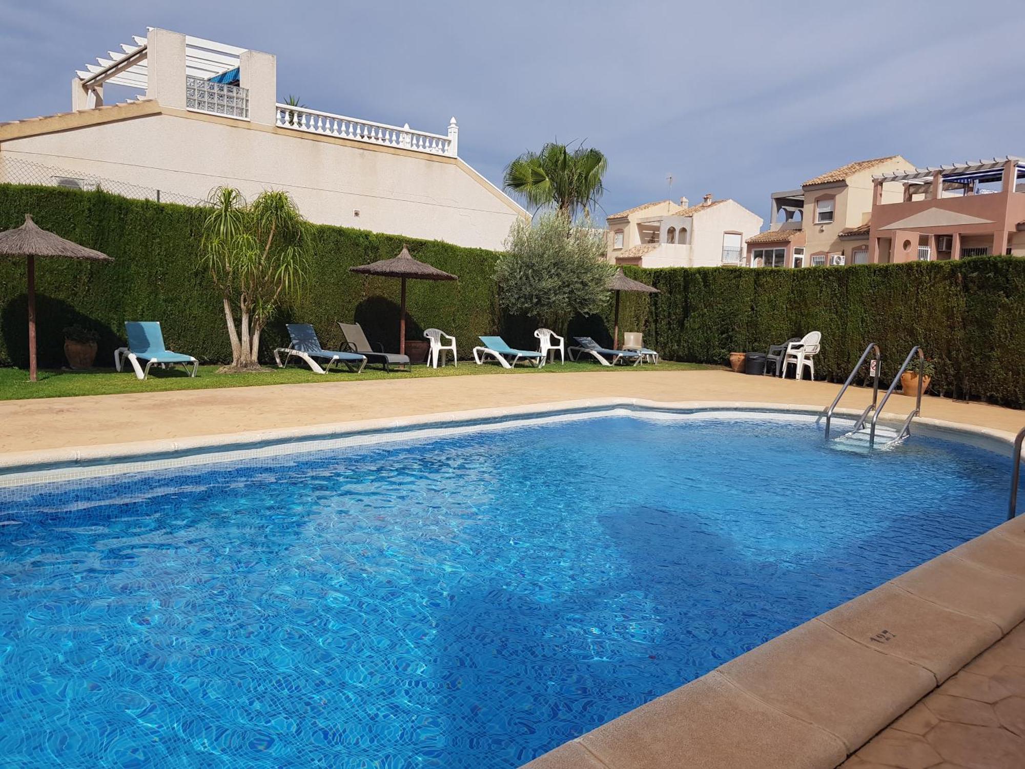Apartamento Montegolf Con Terraza Privada Los Dolses Luaran gambar