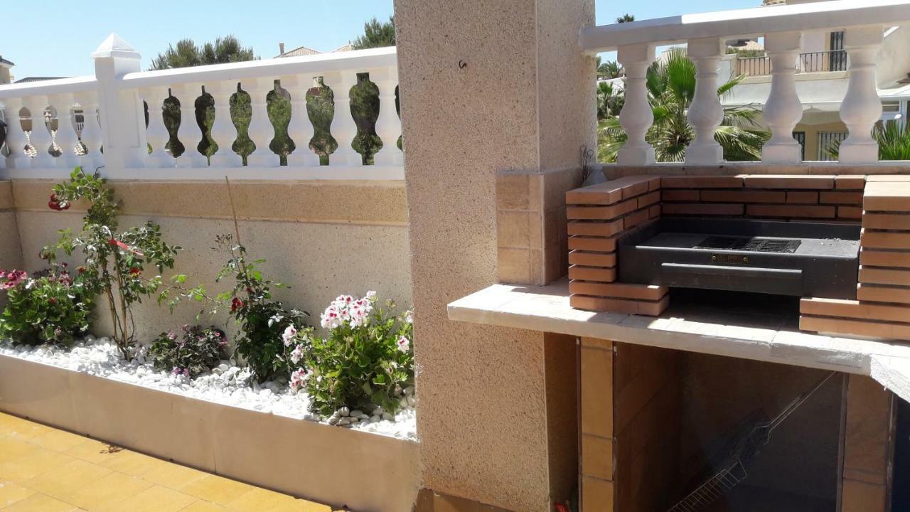 Apartamento Montegolf Con Terraza Privada Los Dolses Luaran gambar