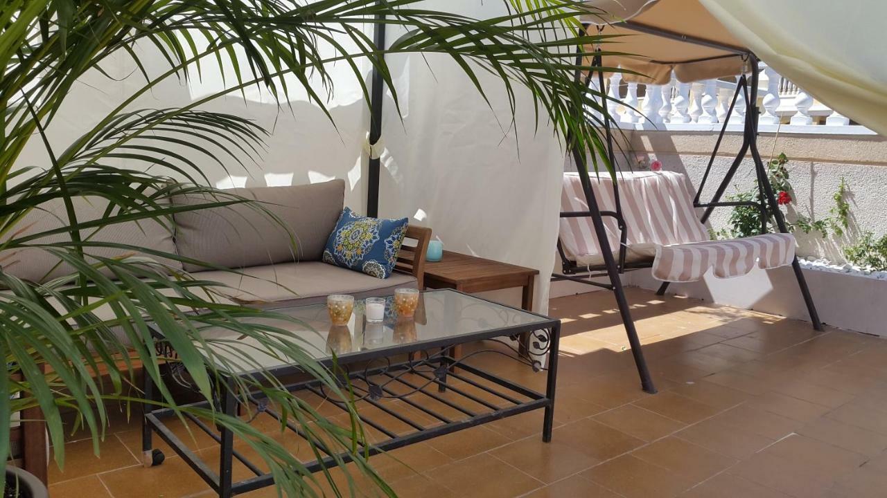 Apartamento Montegolf Con Terraza Privada Los Dolses Luaran gambar